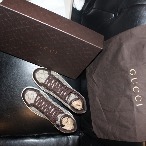 Pre loved Gucci shoes - Picture 8 of 8